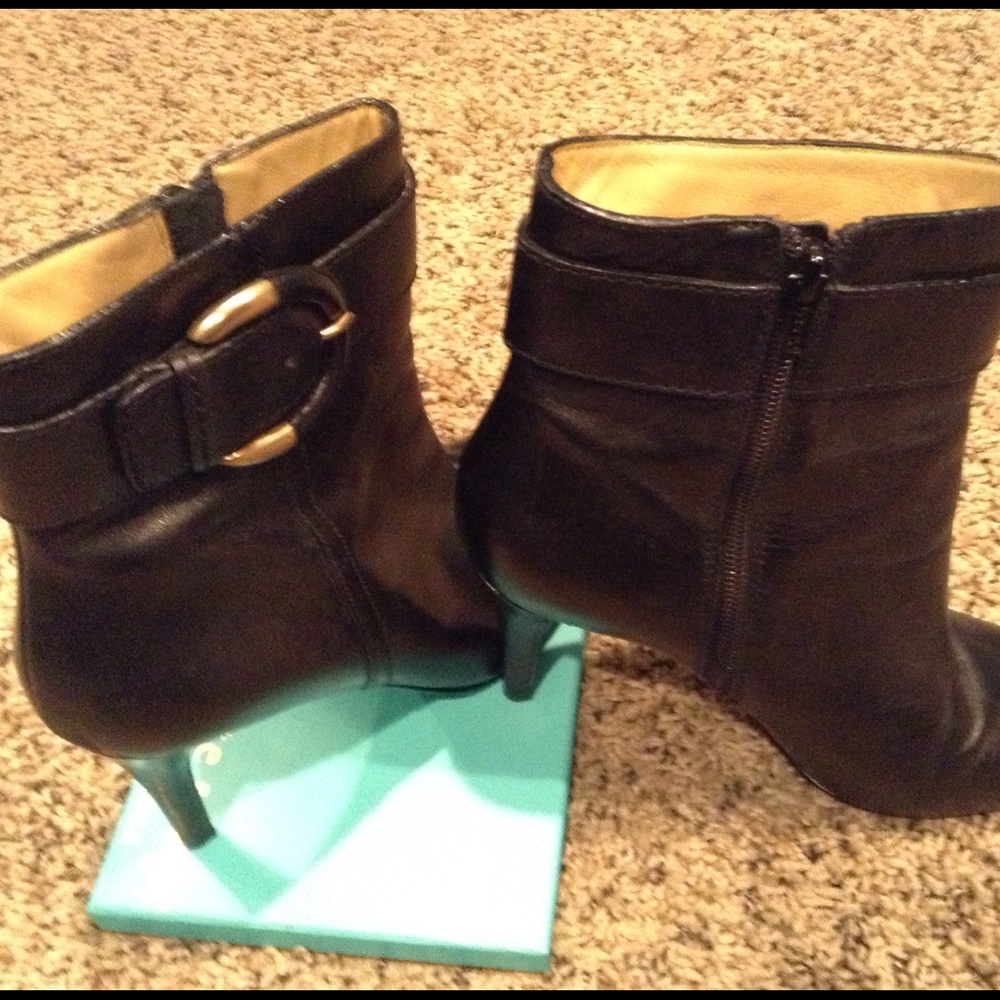 Authentic Coach boots bundle with Seven Jeans